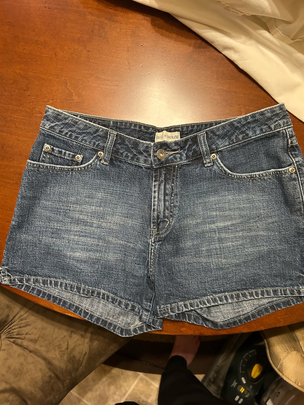 VTG Buckle Kate Cotton Dark Denim Shorts - 30